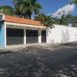 Coco Suites & Breakfast