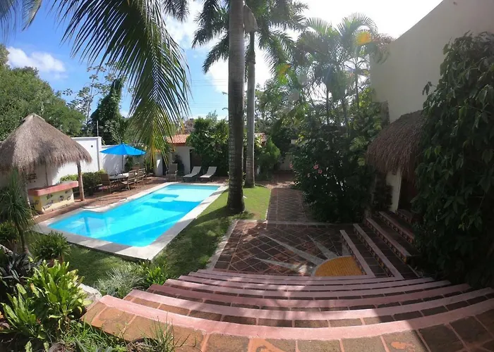 Coco Suites & Breakfast